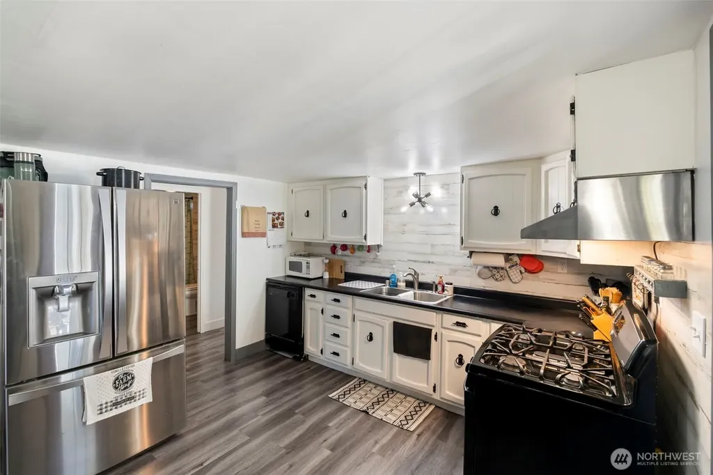 209 Drews Prairie Road Toledo WA 98591