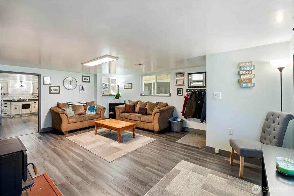 209 Drews Prairie Road Toledo WA 98591