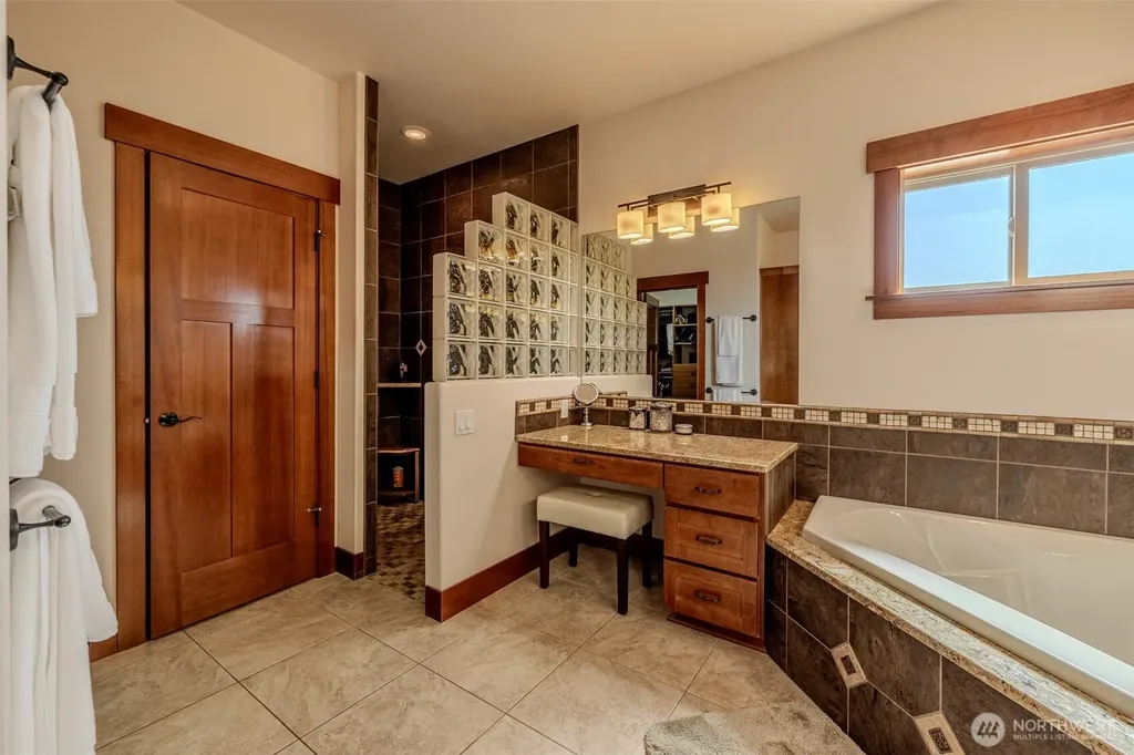 600 Havenwood Drive Manson WA 98831