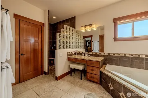 600 Havenwood Drive Manson WA 98831