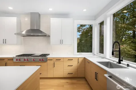 13105 SE 19th Court Bellevue WA 98005