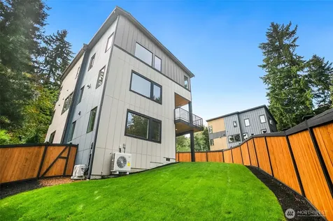 13105 SE 19th Court Bellevue WA 98005