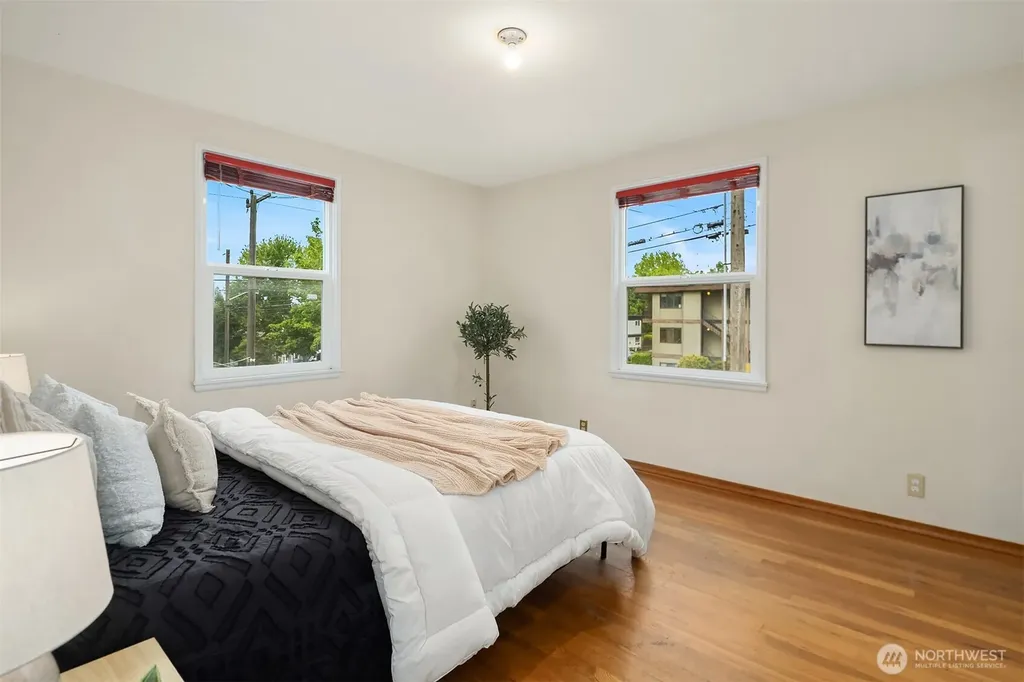 347 NW 52nd Street Seattle WA 98107