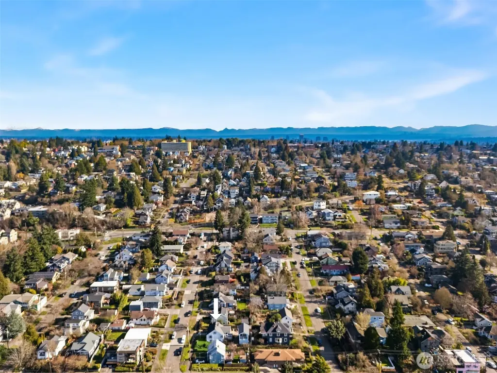 347 NW 52nd Street Seattle WA 98107