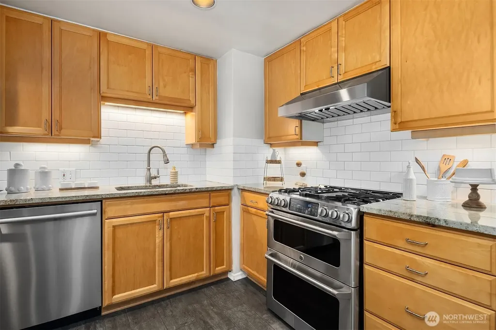 347 NW 52nd Street Seattle WA 98107