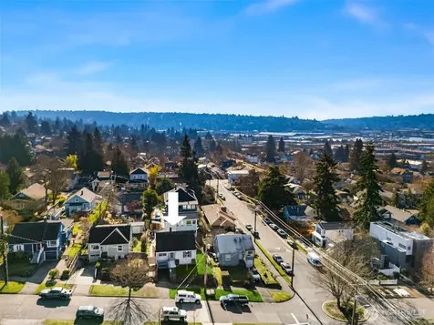 347 NW 52nd Street Seattle WA 98107