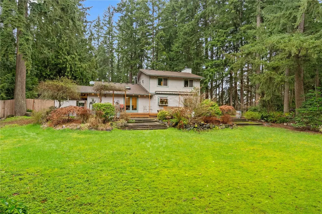 16816 43rd Street Ct E Lake Tapps WA 98391