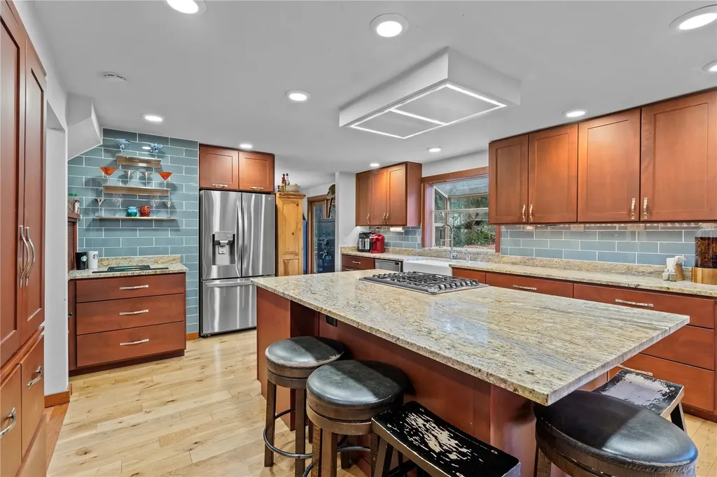 16816 43rd Street Ct E Lake Tapps WA 98391