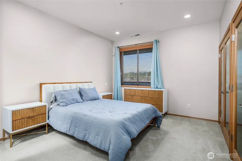 2401 Skyline Way Anacortes WA 98221