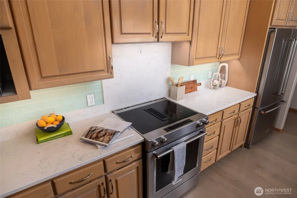 2401 Skyline Way Anacortes WA 98221