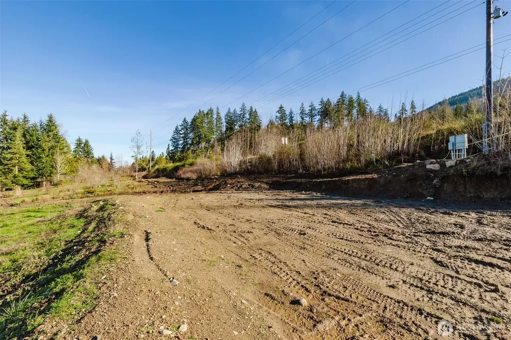 208 Laird Road Port Angeles WA 98363