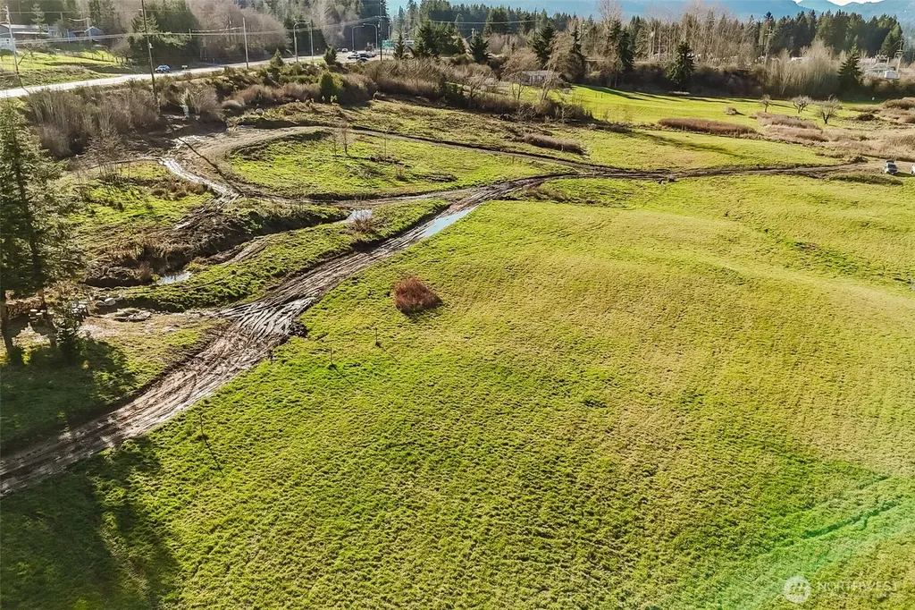 208 Laird Road Port Angeles WA 98363
