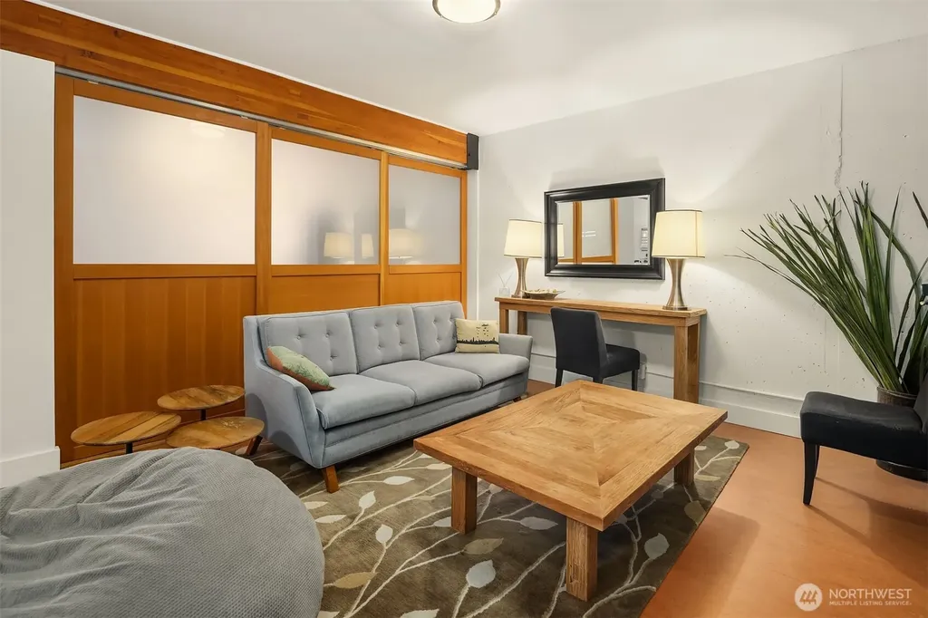 1707 Boylston Avenue Seattle WA 98122