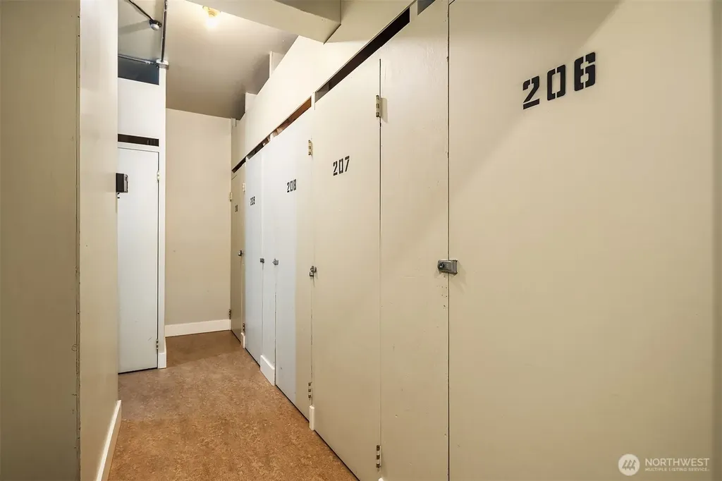 1707 Boylston Avenue Seattle WA 98122