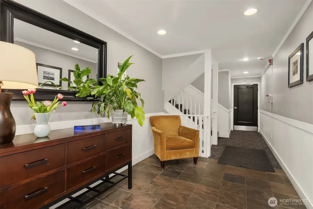 1707 Boylston Avenue Seattle WA 98122