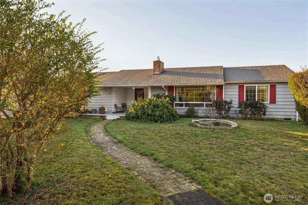 406 Dupont Avenue Dupont WA 98327