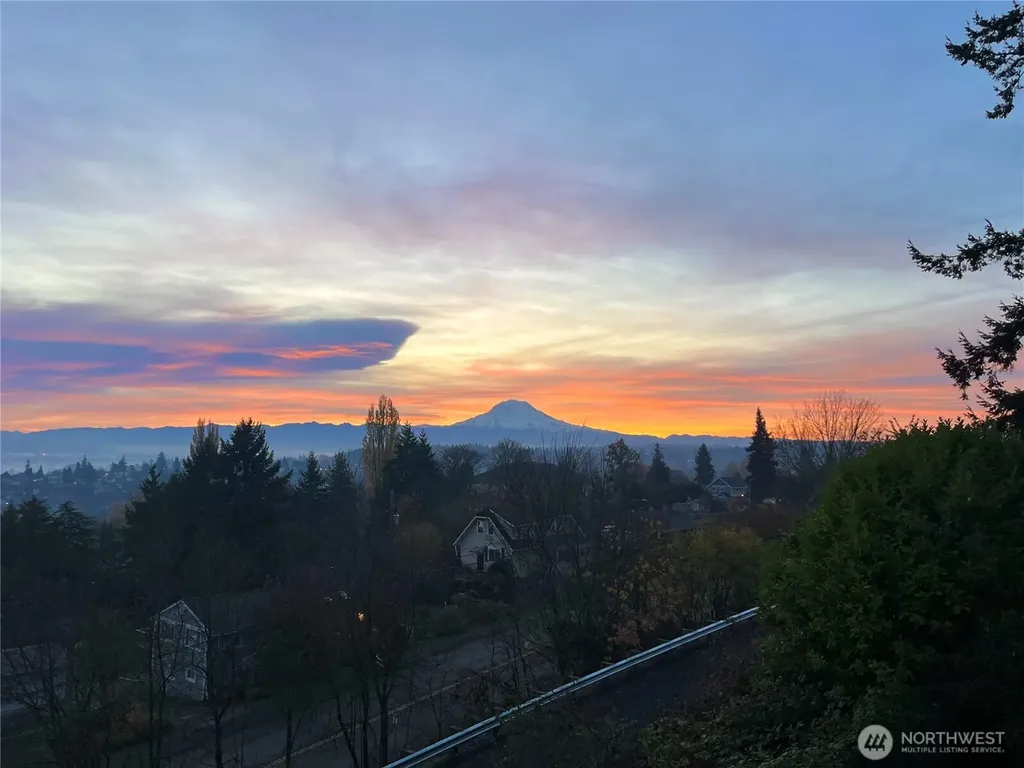3108 E Valley View Terrace Tacoma WA 98404