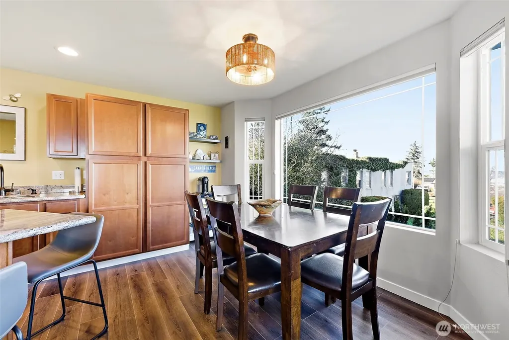3108 E Valley View Terrace Tacoma WA 98404