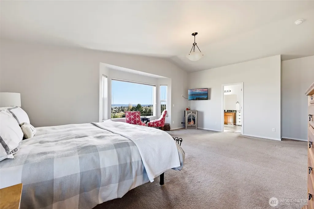 3108 E Valley View Terrace Tacoma WA 98404