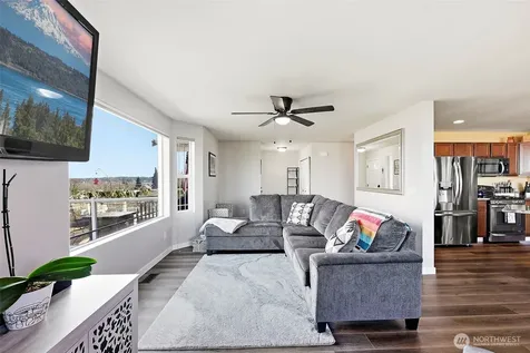 3108 E Valley View Terrace Tacoma WA 98404