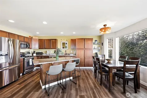 3108 E Valley View Terrace Tacoma WA 98404