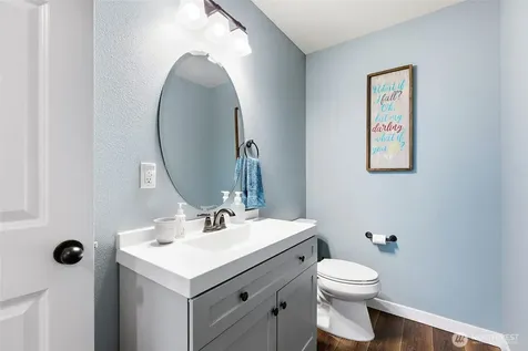 3108 E Valley View Terrace Tacoma WA 98404