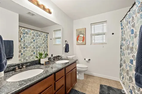 3108 E Valley View Terrace Tacoma WA 98404