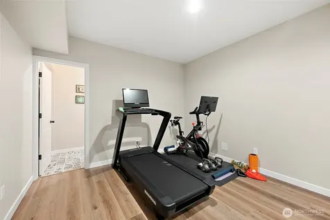 3108 E Valley View Terrace Tacoma WA 98404