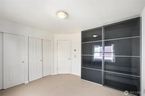 112 22nd Avenue Seattle WA 98122