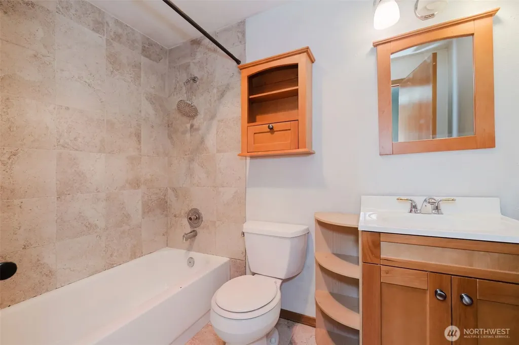 9606 Sunburst Court SE Port Orchard WA 98367