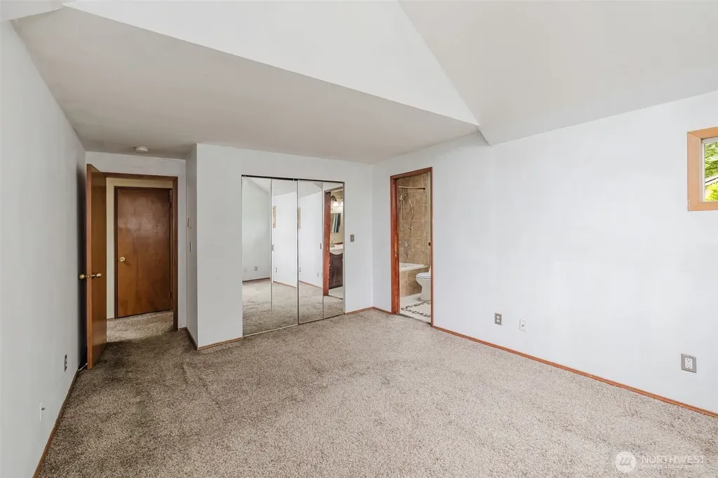 9606 Sunburst Court SE Port Orchard WA 98367