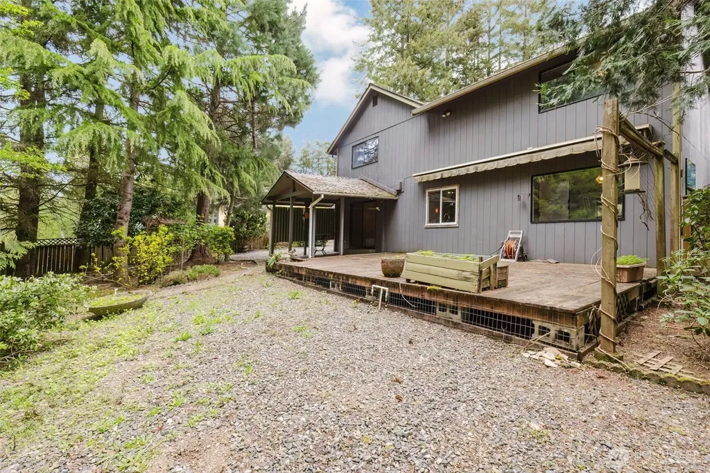 9606 Sunburst Court SE Port Orchard WA 98367