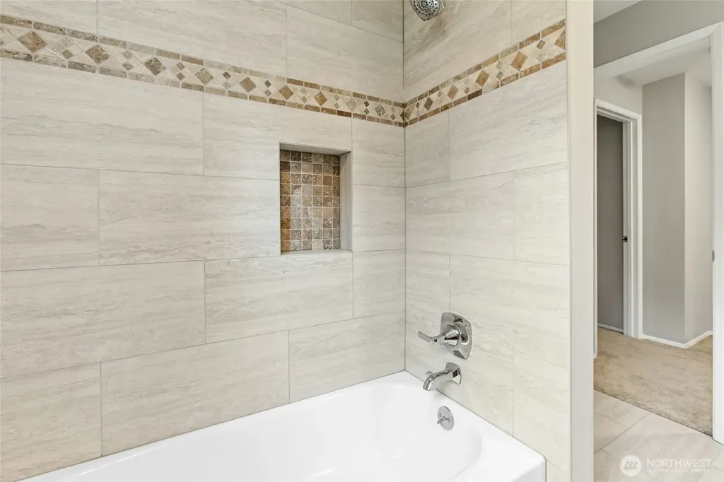 4310 209th Avenue NE Sammamish WA 98074