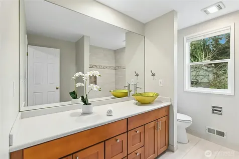 4310 209th Avenue NE Sammamish WA 98074