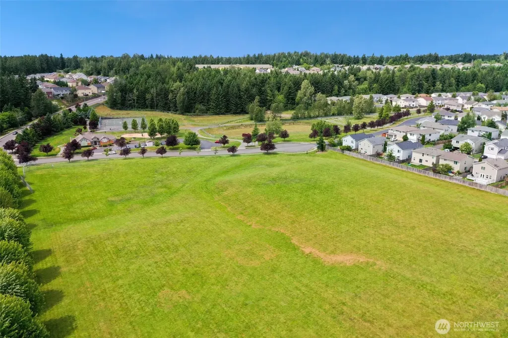 18401 95th Avenue Ct E Puyallup WA 98375