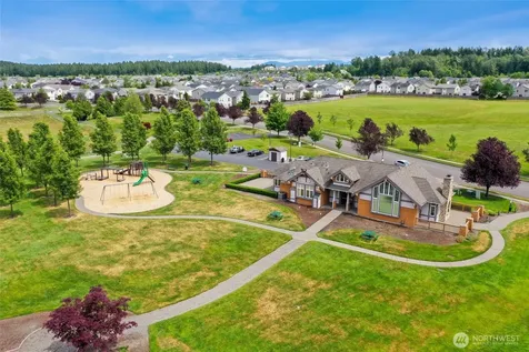 18401 95th Avenue Ct E Puyallup WA 98375