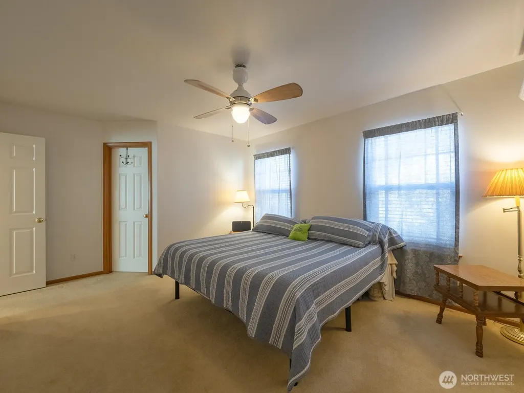 10543 NE Kingston Meadows Circle Kingston WA 98346