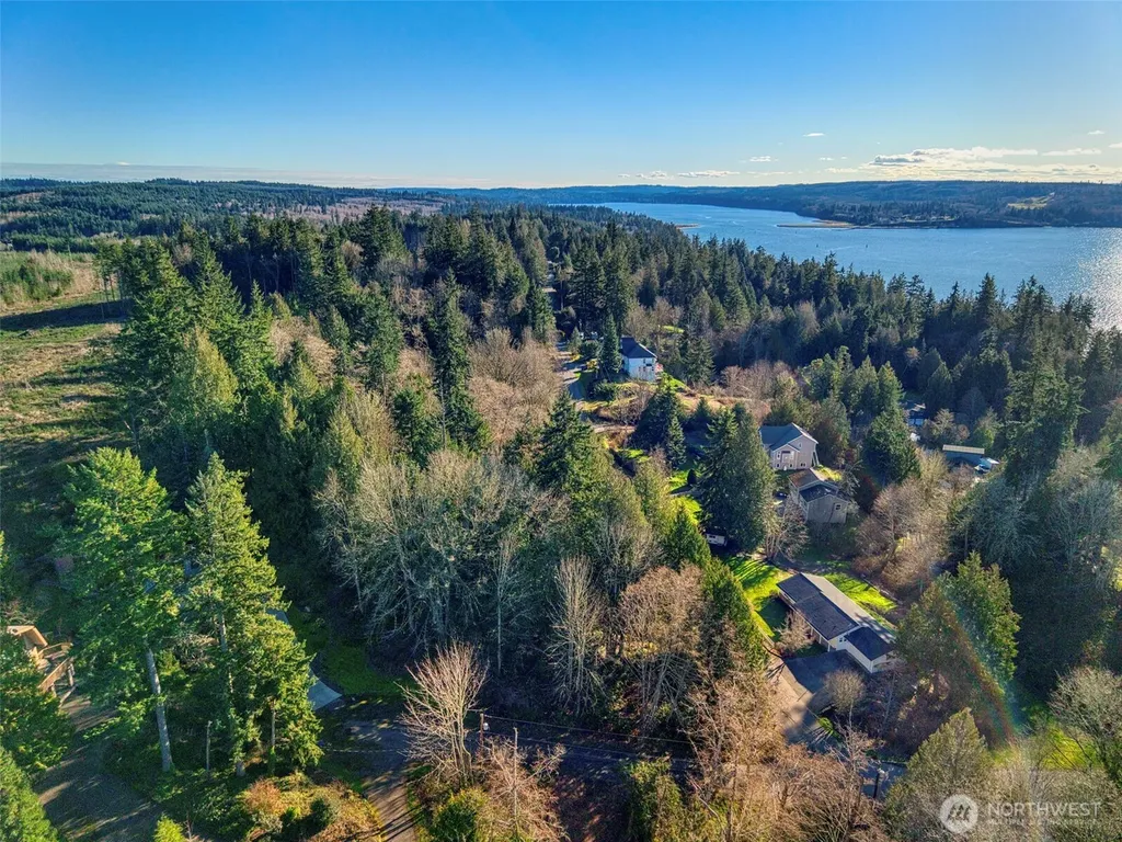 34638 Bridge View Place Kingston WA 98346