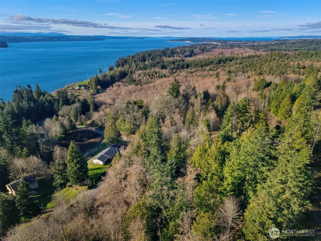 34638 Bridge View Place Kingston WA 98346