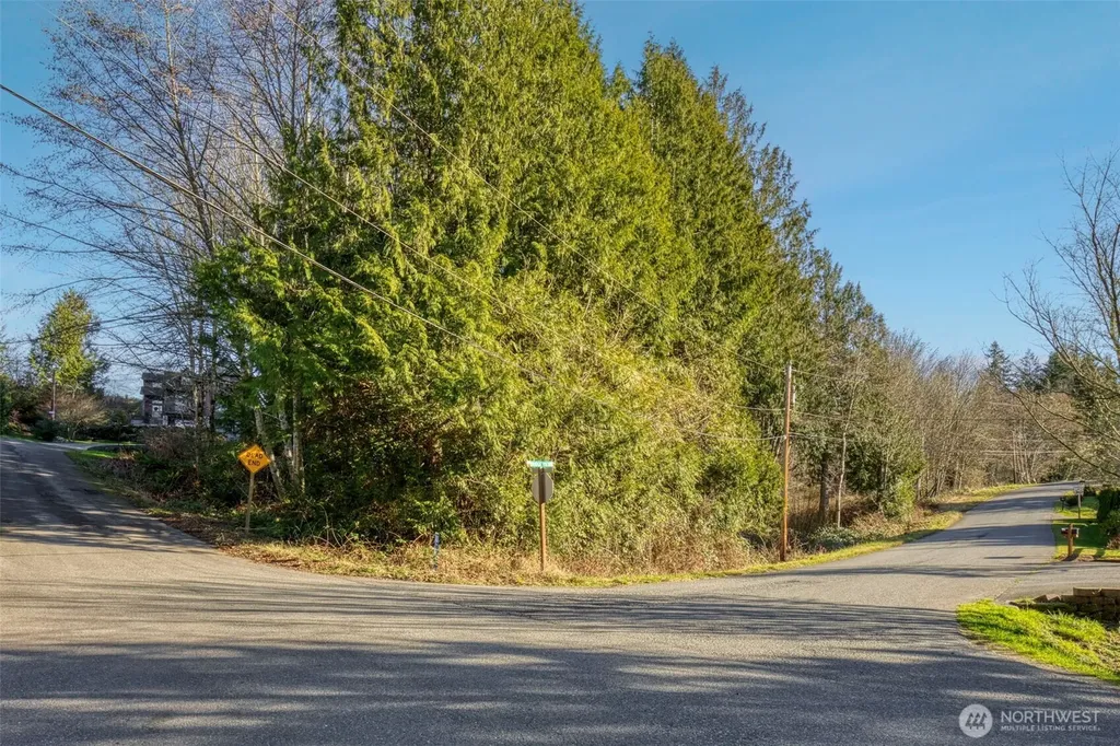 34638 Bridge View Place Kingston WA 98346