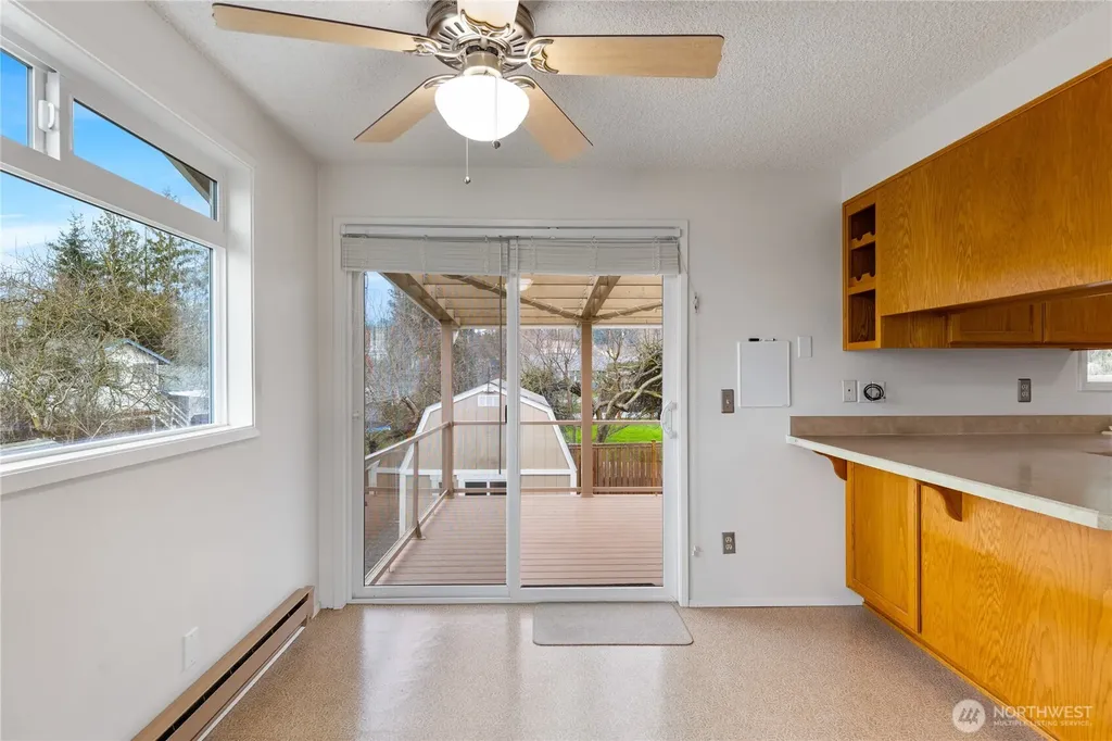 809 NE Perkins Street Coupeville WA 98239