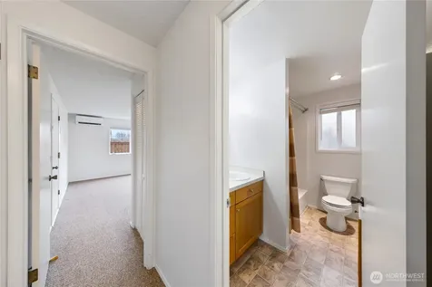 809 NE Perkins Street Coupeville WA 98239