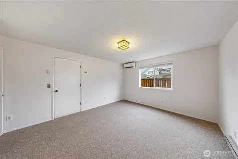 809 NE Perkins Street Coupeville WA 98239