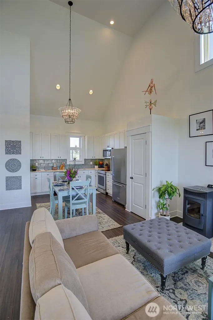 577 Sand Dune Avenue SW Ocean Shores WA 98569