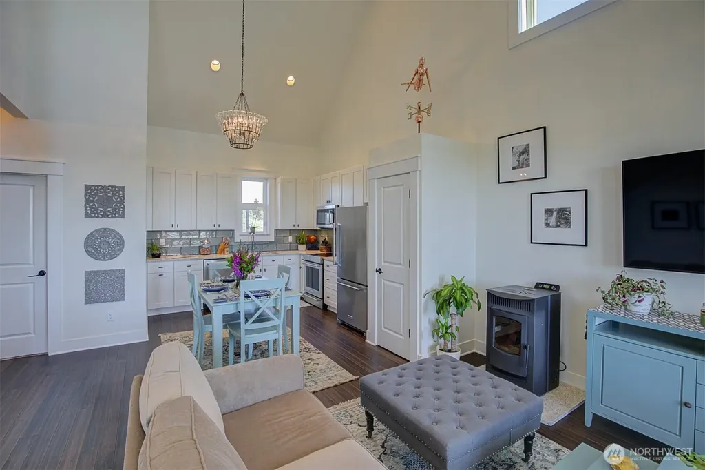 577 Sand Dune Avenue SW Ocean Shores WA 98569