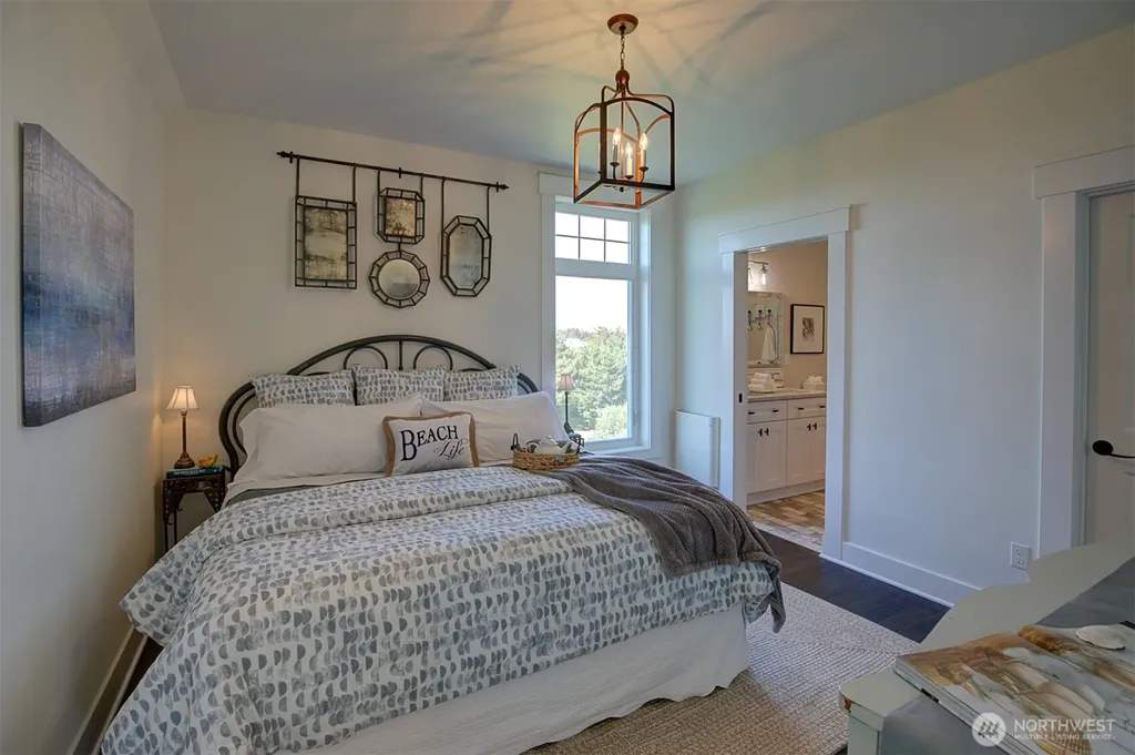 577 Sand Dune Avenue SW Ocean Shores WA 98569