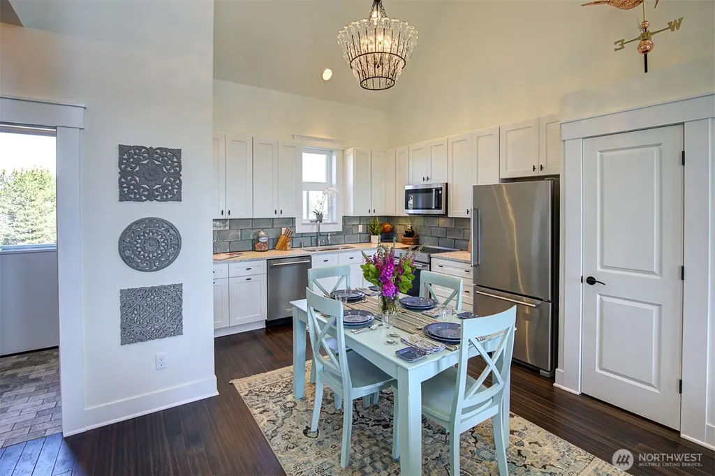 577 Sand Dune Avenue SW Ocean Shores WA 98569