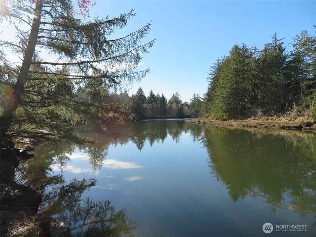 1478 E Hoquiam Road Hoquiam WA 98550