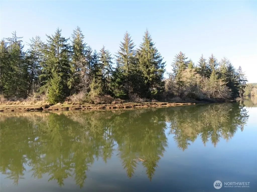 1478 E Hoquiam Road Hoquiam WA 98550