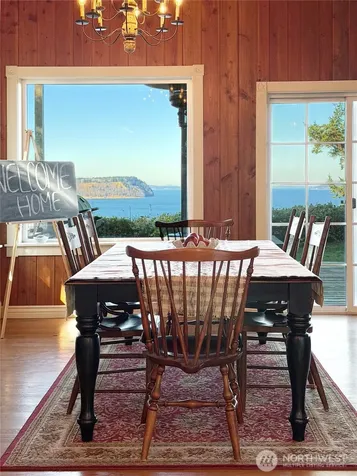 27 M Cascade Drive Hat Island WA 98206